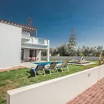 Villa Petreris Enas - Stunning 3 Bedroom Ayia Napa Villa With Pool - Short Walk To Nissi Avenue