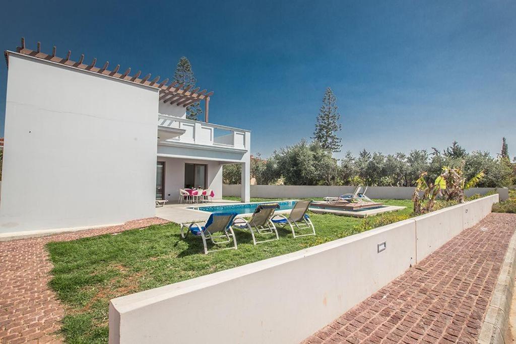 Villa Villa Petreris Enas - Stunning 3 Bedroom Ayia Napa Villa With Pool - Short Walk To Nissi Avenue